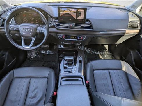Used 2021 Audi Q5 Premium Plus w/ Premium Plus Package image 16