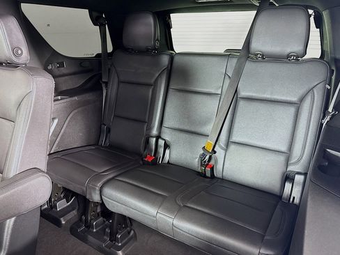 Used 2023 Chevrolet Tahoe Z71 w/ Luxury Package image 8