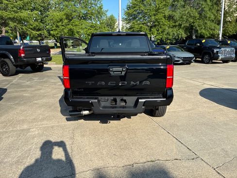 New 2026 Toyota Tacoma SR5 AWD/4WD image 29