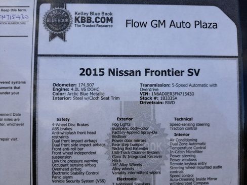 Used 2015 Nissan Frontier SV w/ SV Value Truck Package RWD image 39