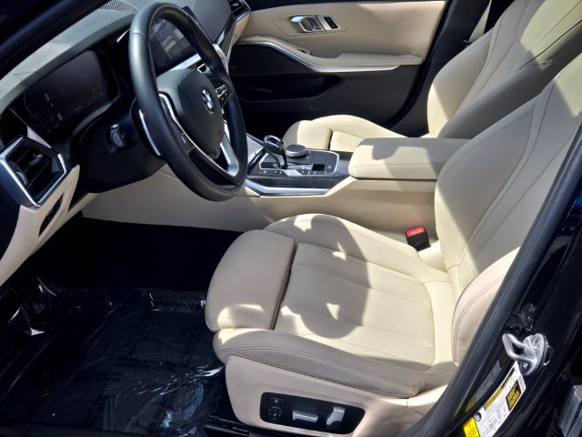 Used 2020 BMW 330i Sedan w/ Premium Package RWD image 10