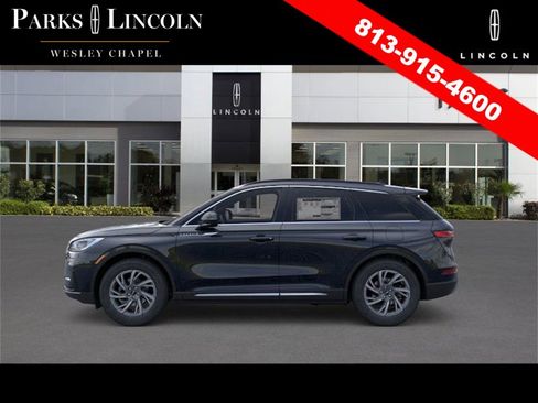 New 2026 Lincoln Corsair Premiere image 3