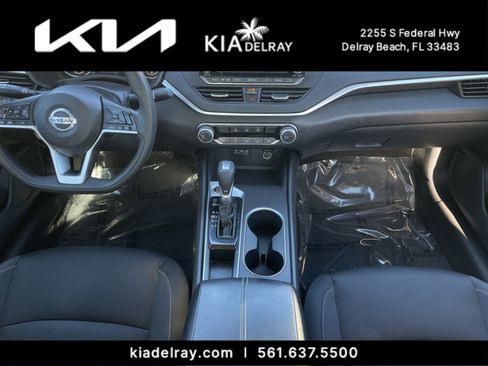 Used 2022 Nissan Altima 2.5 SV image 13
