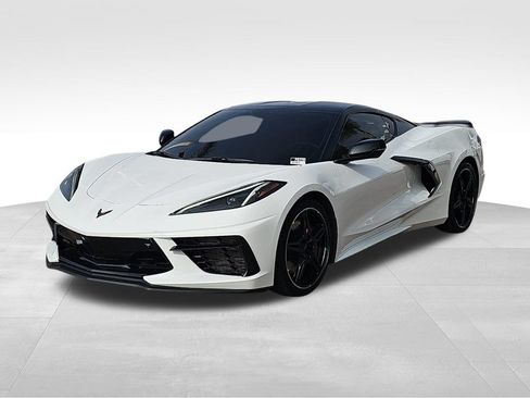 Used 2021 Chevrolet Corvette Stingray Preferred Cpe w/ Z51 Performance Package RWD image 7