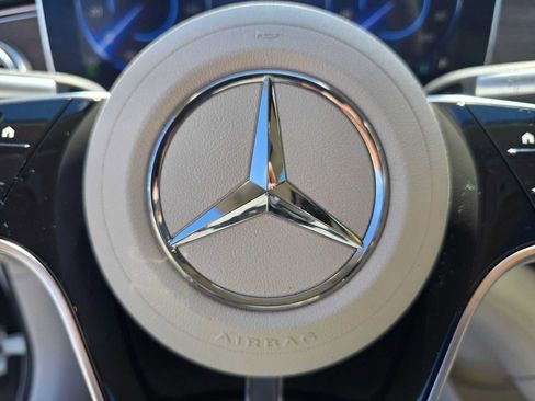 Used 2023 Mercedes-Benz EQS 450+ Sedan image 25