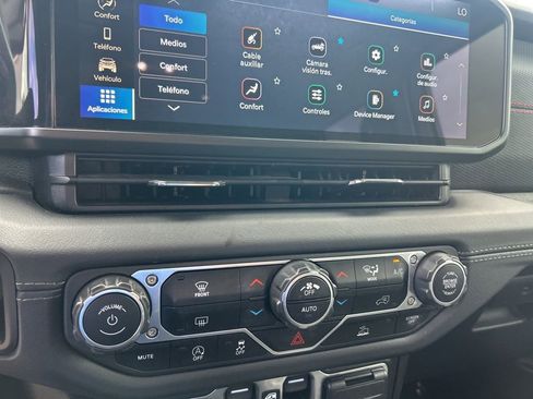 Certified 2024 Jeep Wrangler Unlimited Rubicon image 41