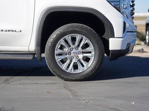 Used 2022 GMC Sierra 1500 Denali image 4