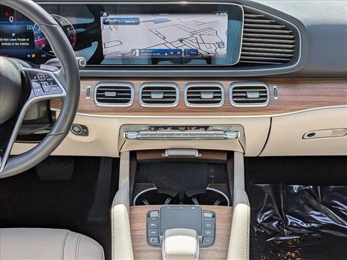 Used 2025 Mercedes-Benz GLE 350 4MATIC image 12