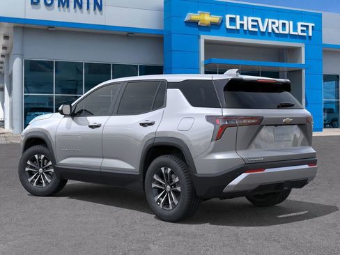 New 2026 Chevrolet Equinox LT image 3