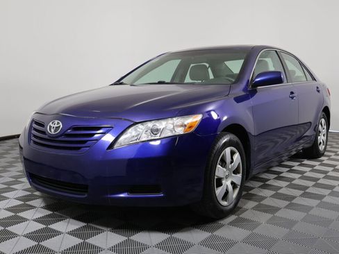 Used 2009 Toyota Camry LE image 5