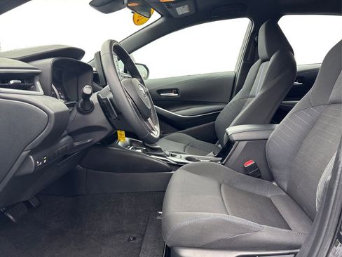 Used 2022 Toyota Corolla SE image 9