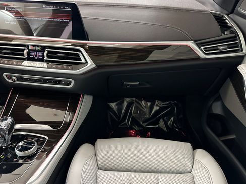 Certified 2023 BMW X5 sDrive40i w/ M Sport Package image 30