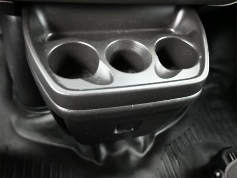 Used 2020 Chevrolet Express 2500 w/ Driver Convenience Package image 10