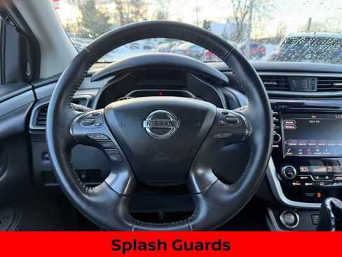 Certified 2022 Nissan Murano SV w/ SV Midnight Edition Package image 14
