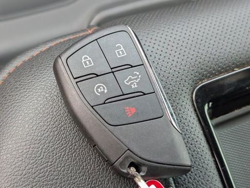 Used 2022 GMC Sierra 1500 AT4 w/ AT4 Premium Package AWD/4WD image 30