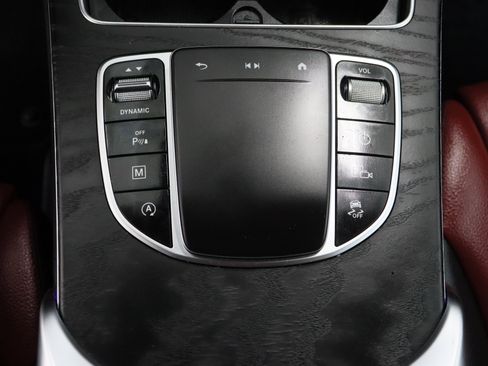 Used 2022 Mercedes-Benz GLC 300 4MATIC Coupe image 21