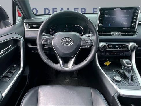 Used 2022 Toyota RAV4 XSE w/ XSE Grade Weather Package AWD/4WD image 8