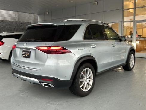 Used 2025 Mercedes-Benz GLE 350 4MATIC image 3
