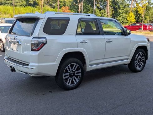 Used 2023 Toyota 4Runner Limited AWD/4WD image 4
