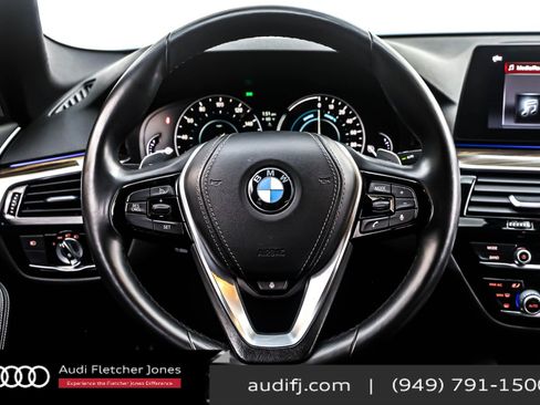 Used 2018 BMW 530e image 17