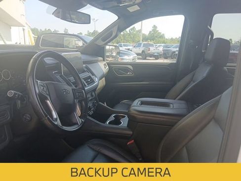 Used 2021 Chevrolet Tahoe Z71 w/ Luxury Package AWD/4WD image 5