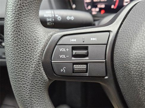 Certified 2024 Honda Accord EX image 22