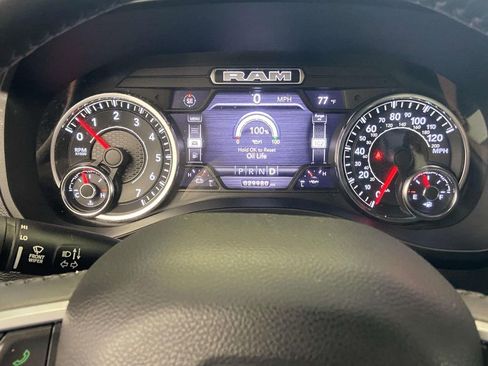 Used 2022 RAM 1500 Big Horn AWD/4WD image 33