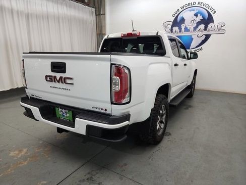 Used 2022 GMC Canyon AT4 w/ Trailering Package image 10