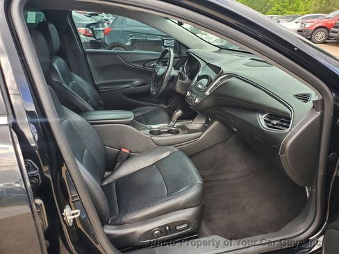 Used 2016 Chevrolet Malibu Hybrid w/ Leather Package image 19