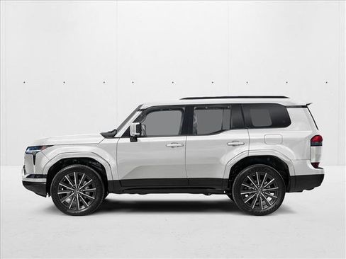 New 2026 Lexus GX 550 image 3