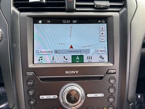 Used 2019 Ford Fusion Titanium image 15