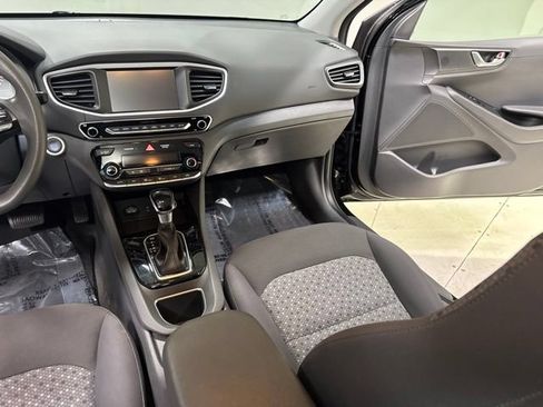 Used 2018 Hyundai Ioniq Blue FWD image 20