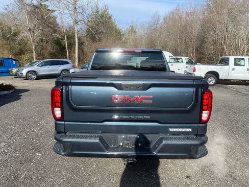 Used 2020 GMC Sierra 1500 Elevation w/ Elevation Value Package image 6