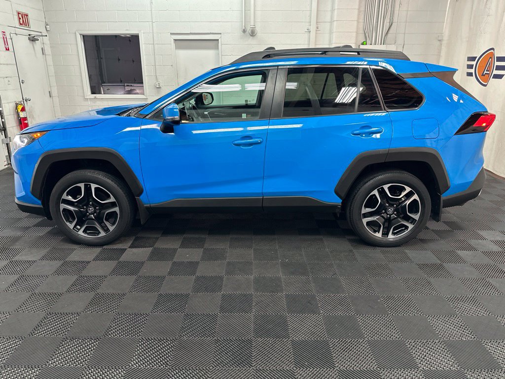 Used 2019 Toyota RAV4 Adventure AWD/4WD image 6