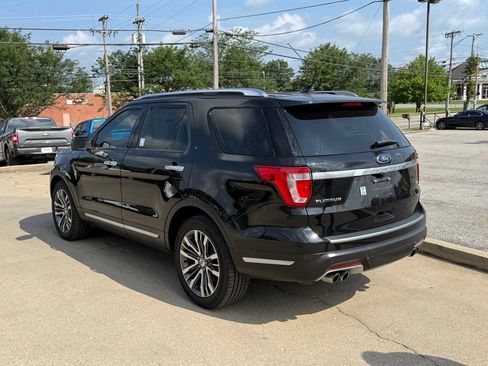 Used 2019 Ford Explorer Platinum AWD/4WD image 8
