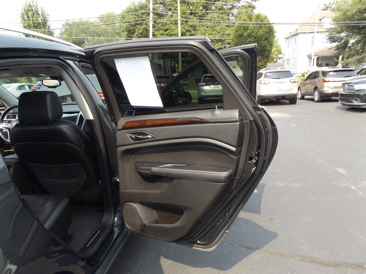 Used 2014 Cadillac SRX Luxury AWD/4WD image 28