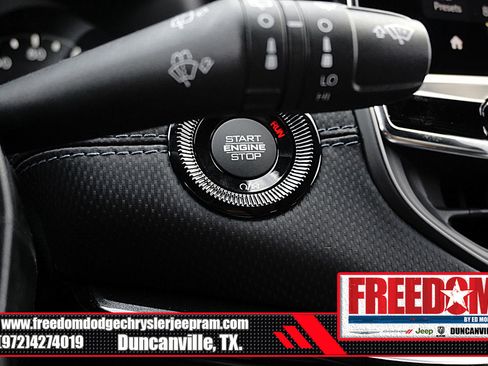 New 2026 Jeep Compass Latitude image 33