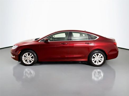 Used 2016 Chrysler 200 Limited w/ Convenience Group FWD image 8