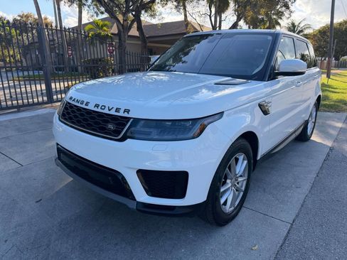 Used 2018 Land Rover Range Rover Sport SE image 6