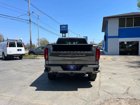 Certified 2020 GMC Sierra 1500 AT4 w/ Off-Road Performance Package AWD/4WD image 36