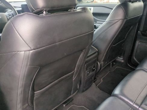 Used 2022 Ford Explorer ST w/ Equipment Group 401A image 18
