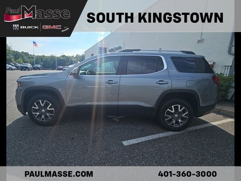 Certified 2023 GMC Acadia SLE w/ Driver Convenience Package AWD/4WD image 3