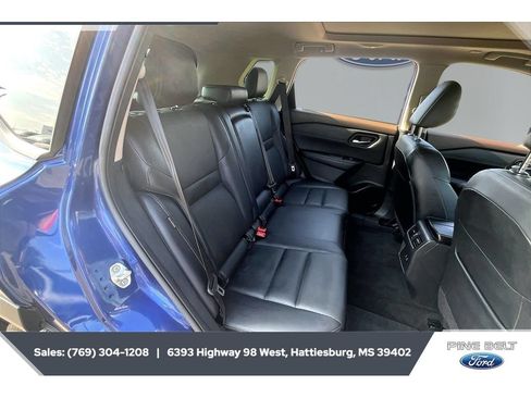 Used 2023 Nissan Rogue SL AWD/4WD image 20
