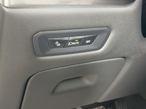 New 2026 BMW X5 sDrive40i image 10