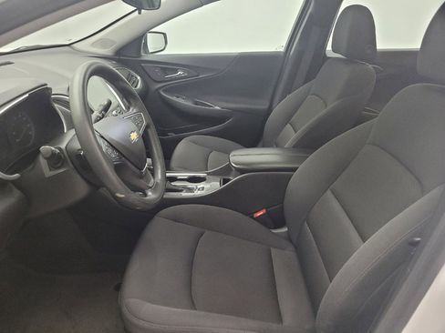 Used 2024 Chevrolet Malibu LT image 17