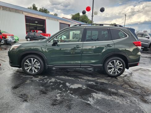 Used 2022 Subaru Forester Limited AWD/4WD image 8