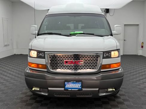 Used 2015 GMC Savana 2500 RWD image 5