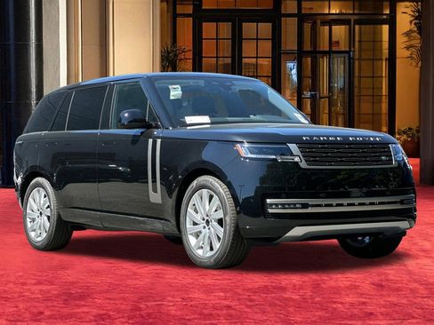 New 2026 Land Rover Range Rover Long Wheelbase SE AWD/4WD image 7