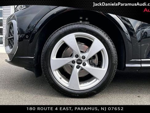 Used 2025 Audi Q5 Premium Plus w/ Premium Plus image 8