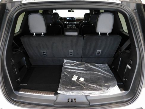 Used 2024 Lincoln Navigator Reserve w/ Equipment Group 201A image 88